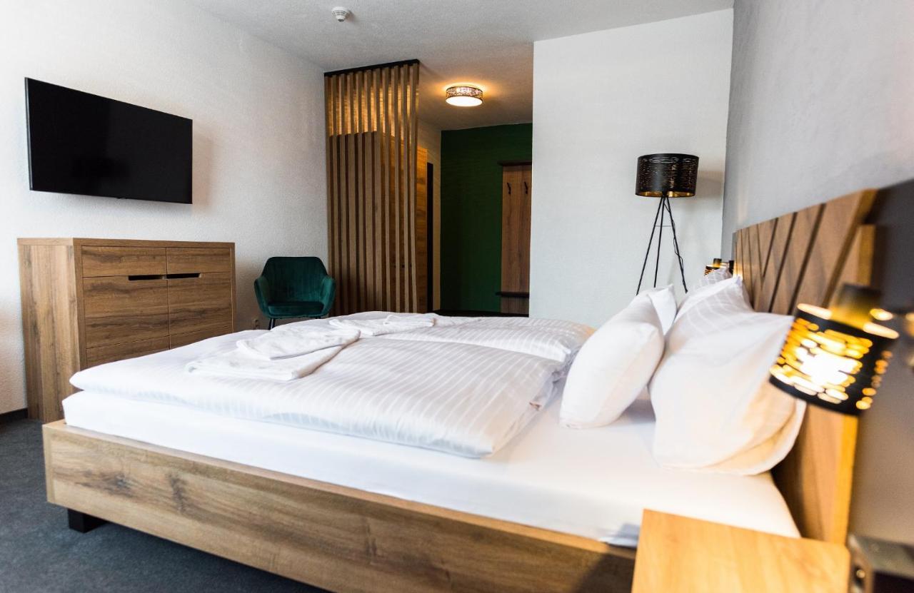 Hotel Carrera Rimavská Sobota Dış mekan fotoğraf